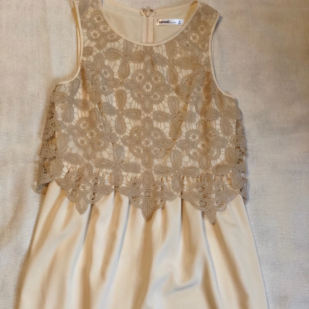 Kensie cream dress with lace overlay